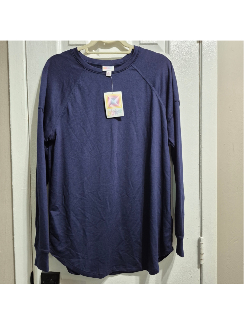 Women's LuLaRoe Erin Long Sleeve Tee Navy Blue Size M